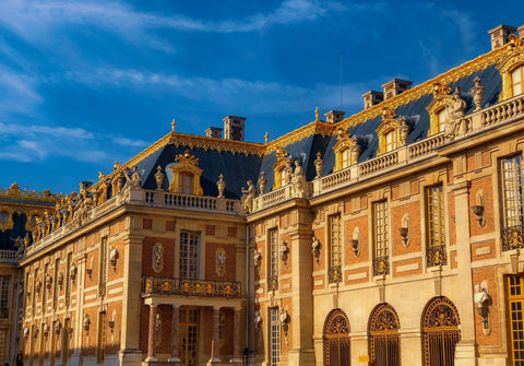 Parfums à l'époque des rois comme Louis XIV